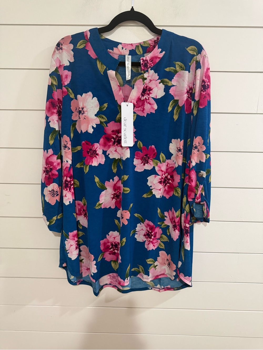 Dear Scarlett Blue Floral Notch-Neck Tunic